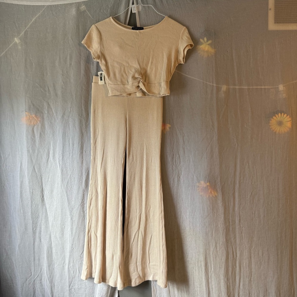 Streetwear Society Beige Knit Set